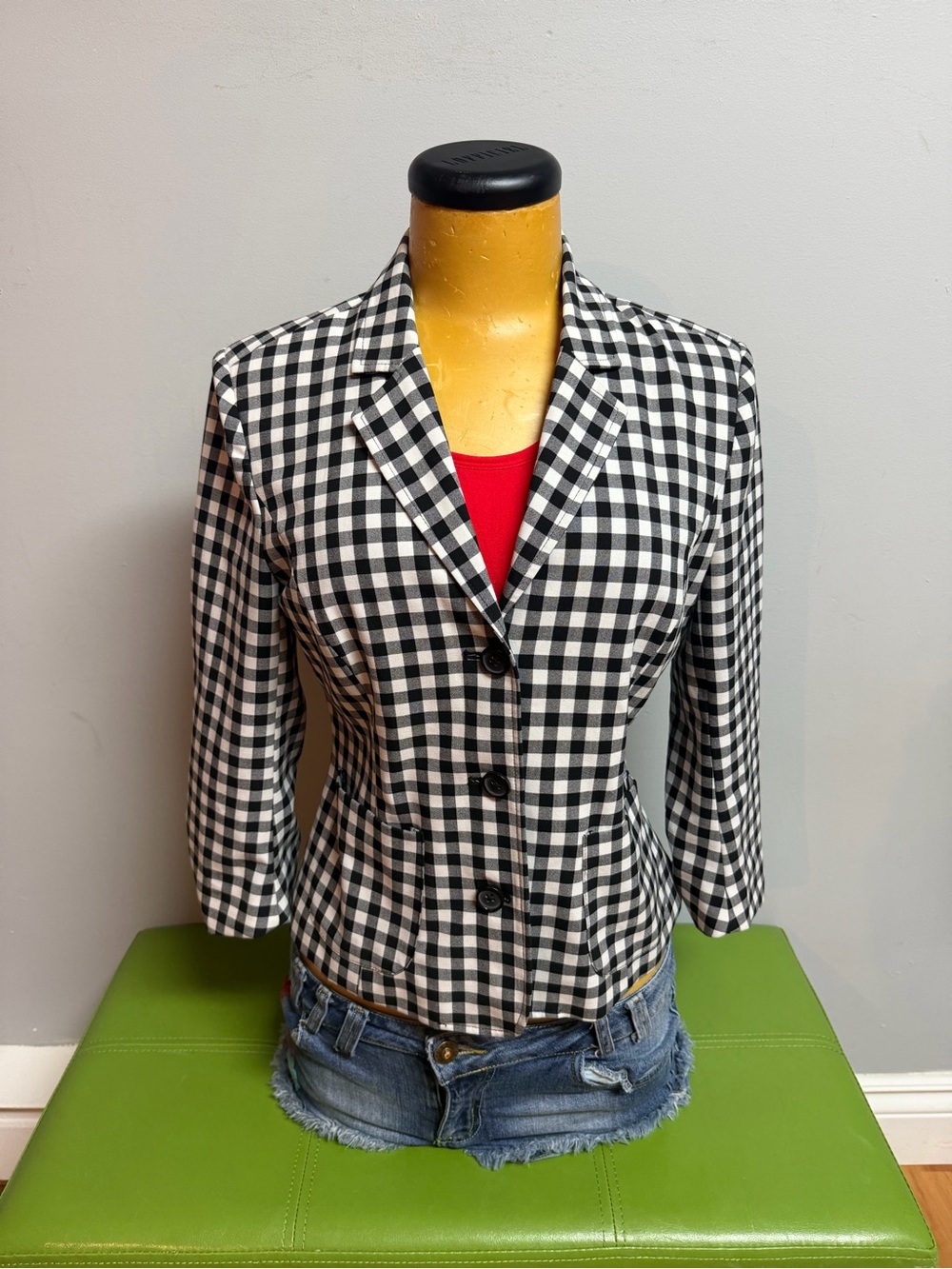 le chateau Black & White Gingham Blazer . See sizing on pictures
